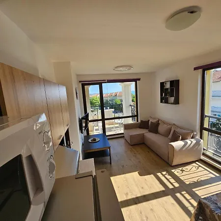 公寓 Sea View Apartment, Morsky Bryag 圣弗拉斯