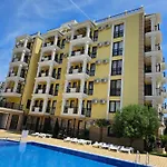 شقة Sunny Holidays Apartment, Morsky Bryag سفيتي فلاس