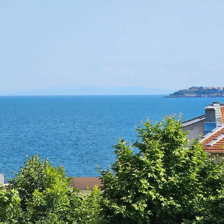 Sea View Apartment, Morsky Bryag Apartament