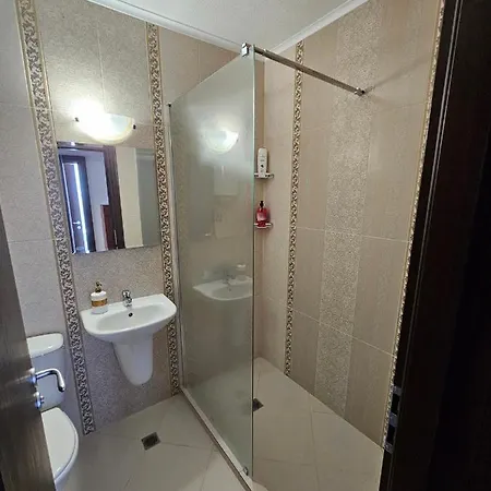 Sunny Holidays Apartment, Morsky Bryag * Свети Влас