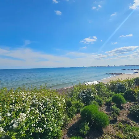 Sea View Apartment, Morsky Bryag