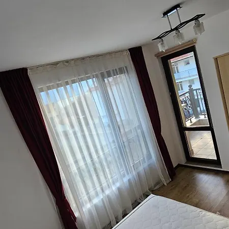 Apartmán Sunny Holidays Apartment, Morsky Bryag *
